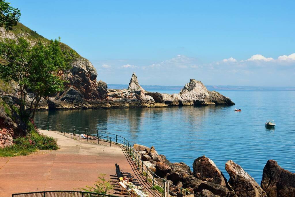 Ocean 8 Apartment Torquay Bagian luar foto